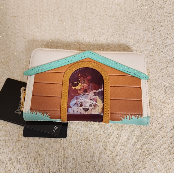 Loungefly I Heart Disney Dogs Dog House Lenticular Lady, Pongo, Rodger Wallet - Picture 8 of 13